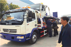 思南汽车道路救援拖车价格